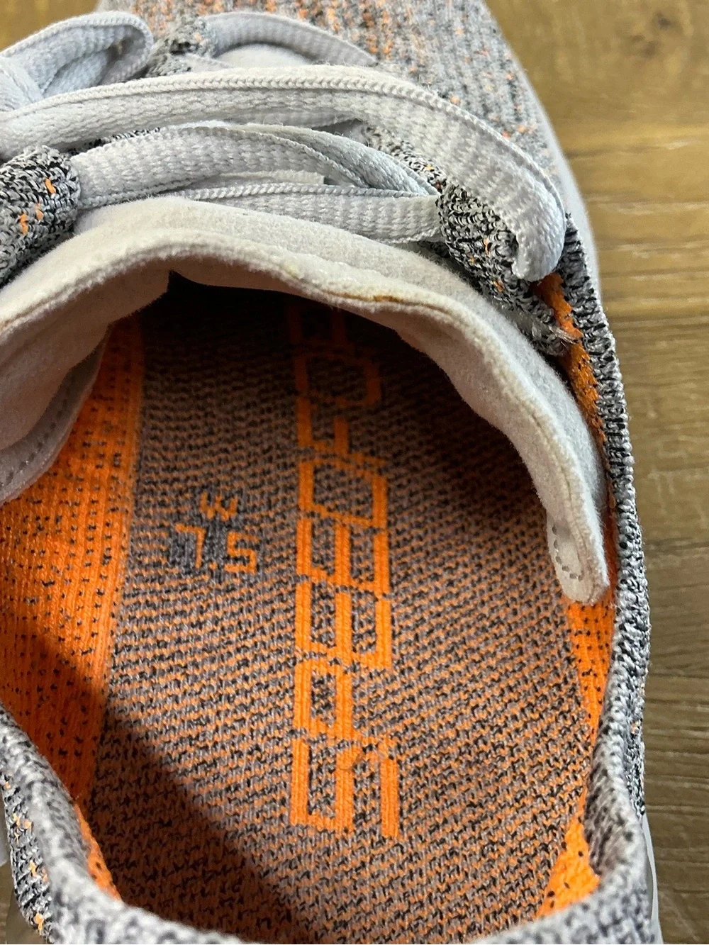 Under Armour SpeedForm Slingride Women's Size 7.5 Running Shoes Gray & Orange